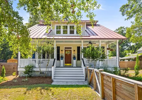307 4th Ave, Mount Pleasant, SC 29464