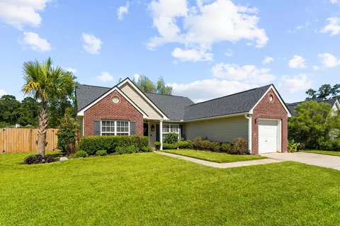 238 Border Rd, Goose Creek, SC 29445