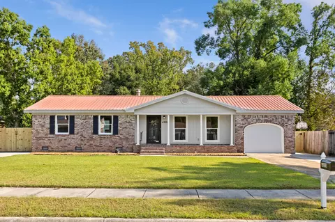 4355 Covington Dr, North Charleston, SC 29418