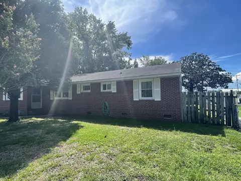 4341 Spur St, North Charleston, SC 29405