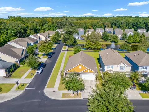 View/Area - 91 Shell Hall Way, Bluffton, SC 29910 photo 5 of 16