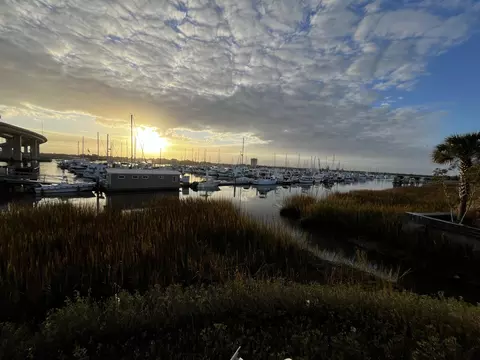 33 Lockwood Dr #SLIP G-6, Charleston, SC 29401