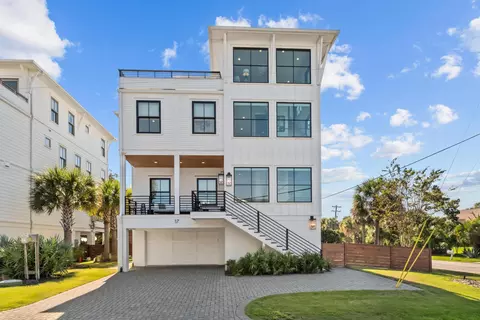 17 5th Ave, Isle Of Palms, SC 29451