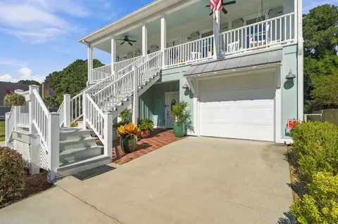 2182 Annie Laura Ln, Mount Pleasant, SC 29466