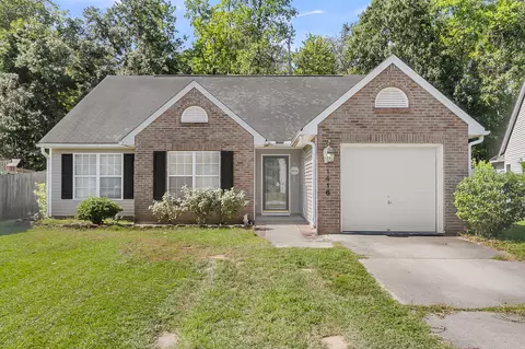 1416 Pinethicket Dr, Summerville, SC 29486
