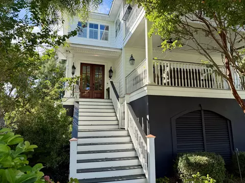 1084 Rivershore Rd, Charleston, SC 29492