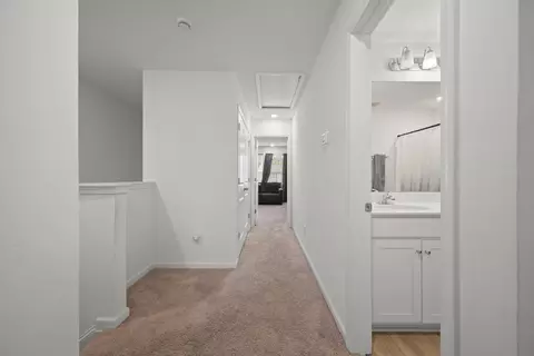 Entry Way - 492 Trotters Ln, Moncks Corner, SC 29461 photo 11 of 13