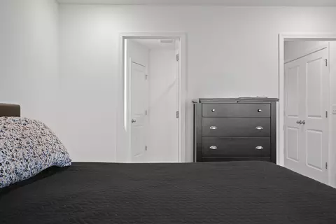 Bedroom - 492 Trotters Ln, Moncks Corner, SC 29461 photo 4 of 10
