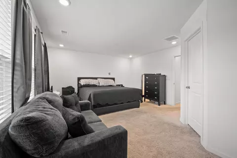 Bedroom - 492 Trotters Ln, Moncks Corner, SC 29461 photo 6 of 10