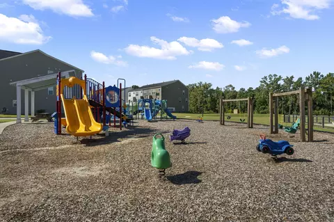 Exterior - 492 Trotters Ln, Moncks Corner, SC 29461 photo 7 of 10