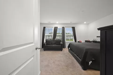 Bedroom - 492 Trotters Ln, Moncks Corner, SC 29461 photo 7 of 10