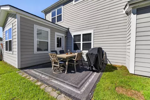 Exterior - 204 Devonshire Dr, Moncks Corner, SC 29461 photo 4 of 9