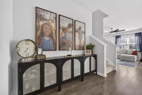 Entry Way - 204 Devonshire Dr, Moncks Corner, SC 29461 photo 5 of 8