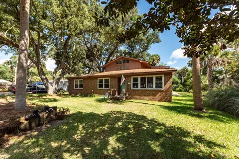 18 24th Ave, Isle Of Palms, SC 29451
