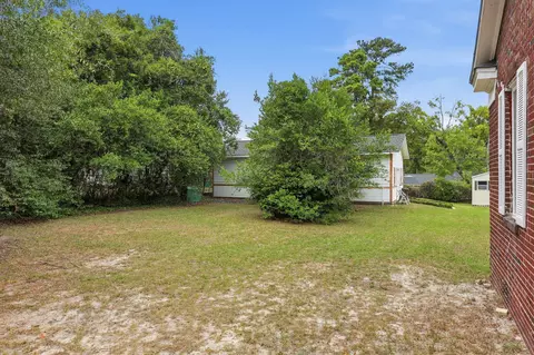 Exterior - 900 Naples Ave, Cayce, SC 29033 photo 6 of 11
