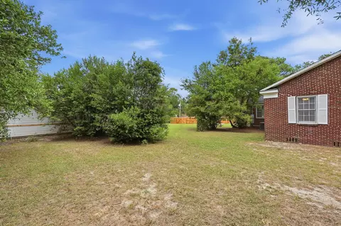 Exterior - 900 Naples Ave, Cayce, SC 29033 photo 8 of 11