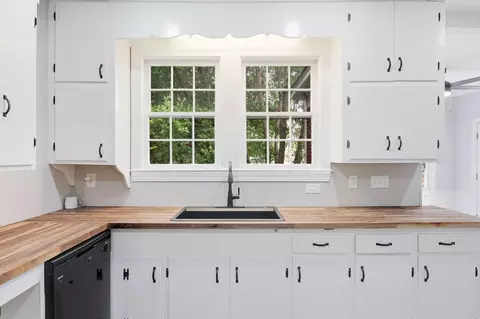 Kitchen - 900 Naples Ave, Cayce, SC 29033 photo 1 of 4