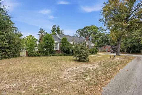 Exterior - 900 Naples Ave, Cayce, SC 29033 photo 2 of 11