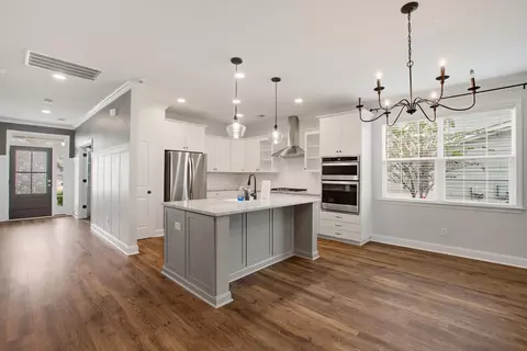 Entry Way - 108 Barbour Ct, Moncks Corner, SC 29461 photo 4 of 7
