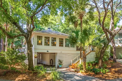 44 Twin Oaks Ln, Isle Of Palms, SC 29451