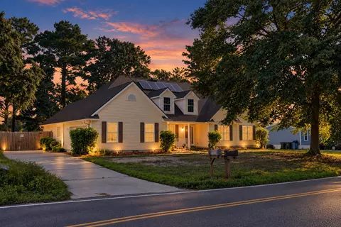 3384 Pinewood Dr, Ladson, SC 29456