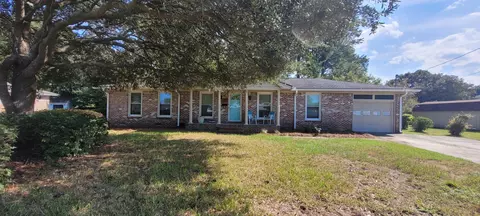 1251 Greenfield Pl, Hanahan, SC 29410