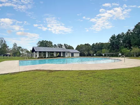 Exterior - 206 Oglethorpe Cir, Moncks Corner, SC 29461 photo 12 of 16
