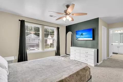 Bedroom - 206 Oglethorpe Cir, Moncks Corner, SC 29461 photo 2 of 5