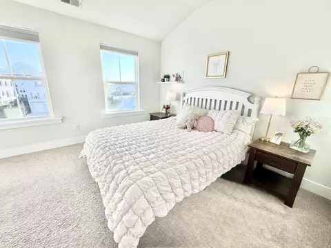 Bedroom - 3600 Tidal Flat Cir, Mount Pleasant, SC 29466 photo 3 of 4