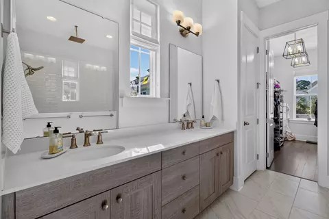Bath - 3600 Tidal Flat Cir, Mount Pleasant, SC 29466 photo 6 of 8