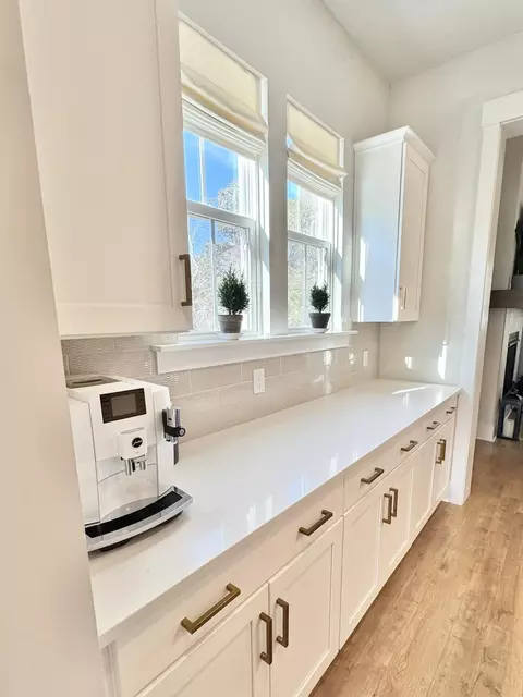 Kitchen - 3600 Tidal Flat Cir, Mount Pleasant, SC 29466 photo 1 of 6