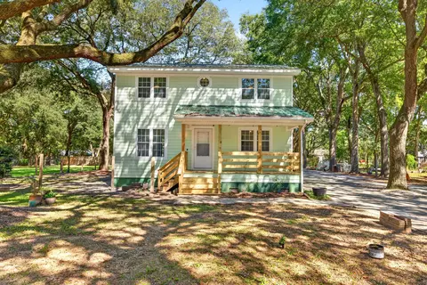 1531 Southwick Dr, Johns Island, SC 29455