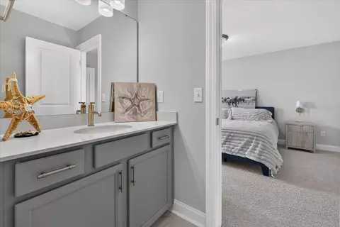 Bath - 738 Opal Wing St, Moncks Corner, SC 29461 photo 2 of 4