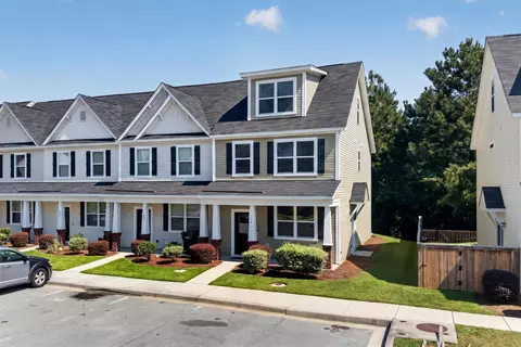 194 Woodward Rd, Goose Creek, SC 29445