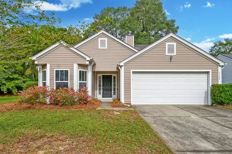 1144 Ole Oak Dr, Charleston, SC 29492