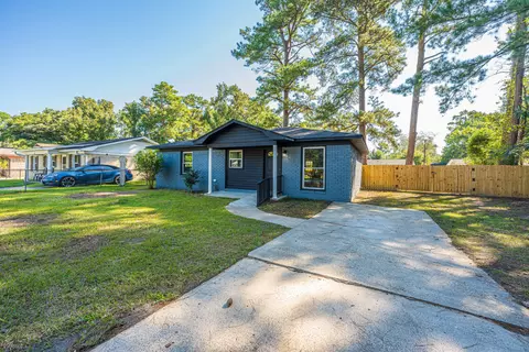 504 Mary Scott Dr, Goose Creek, SC 29445
