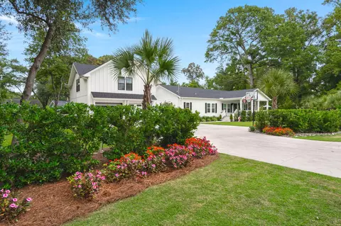 1868 Norton St, Charleston, SC 29414