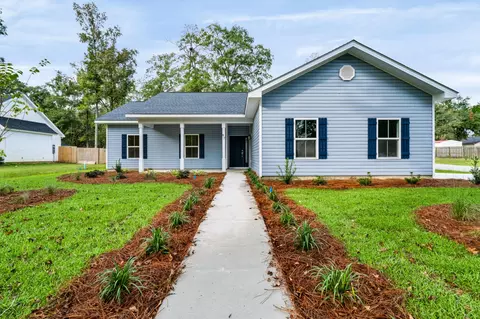 97 Salkehatchie Rd, Yemassee, SC 29945