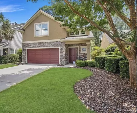 21 Sullivans, Hilton Head Island, SC 29926