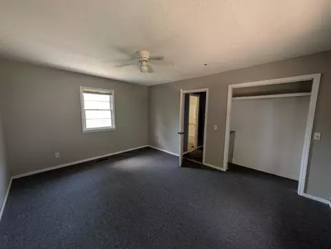 Bedroom - 331 E Reaves Ave, Dillon, SC 29536 photo 1 of 5