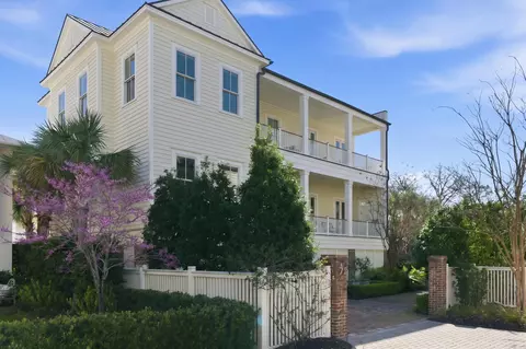 72 Halsey Blvd, Charleston, SC 29401
