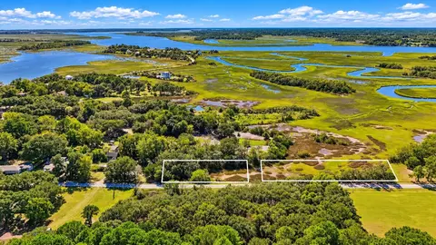 2121 Shrimp St, Charleston, SC 29412