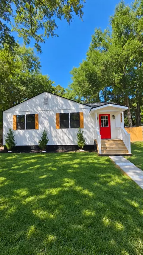 2653 Madden Dr, North Charleston, SC 29405