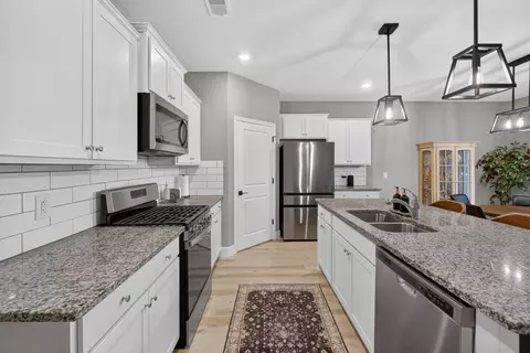 Kitchen - 434 Cedarview Rd, Summerville, SC 29486 photo 2 of 2