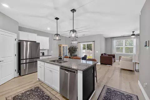 Kitchen - 434 Cedarview Rd, Summerville, SC 29486 photo 1 of 2