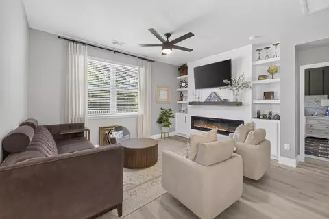 434 Cedarview Rd, Summerville, SC 29486