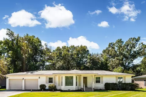 1854 Ashley Hall Rd, Charleston, SC 29407