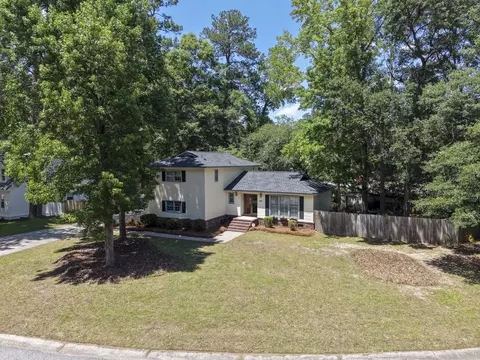 207 Foxcroft Ln, Summerville, SC 29485