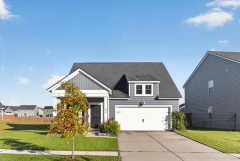 206 Pink Azalea St, Summerville, SC 29485