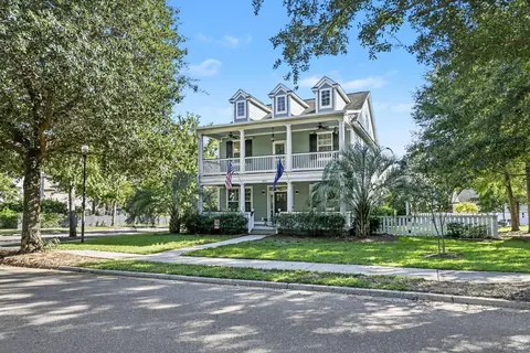 305 Hundred Oaks Pkwy, Summerville, SC 29483